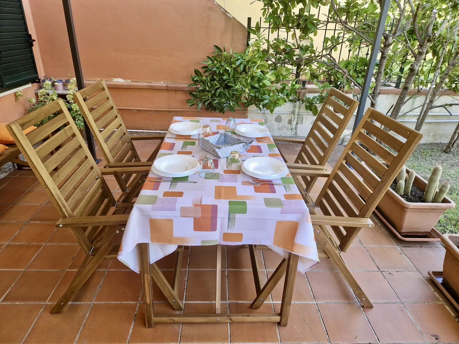 Private garden with veranda and gazebo